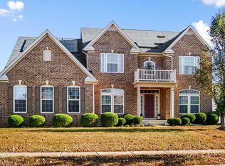 10185 Warfield St, White Plains, MD 20695