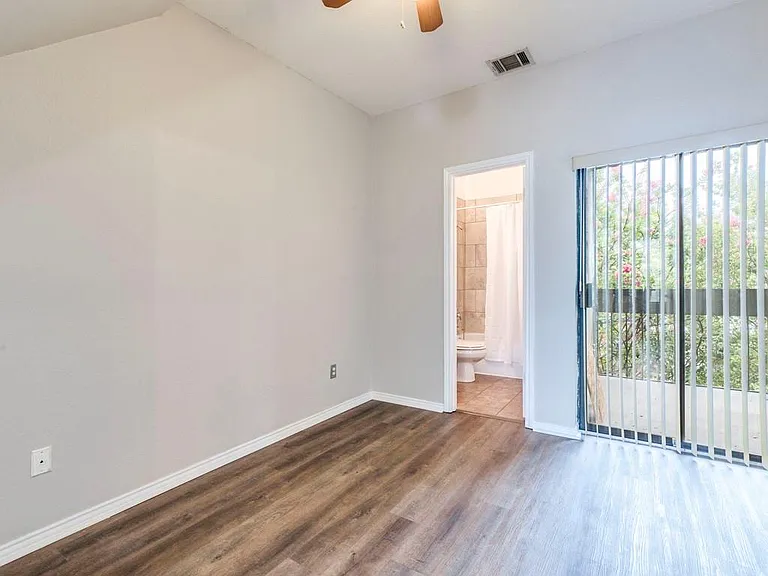 601 Nelray Blvd #13 — Photo 13