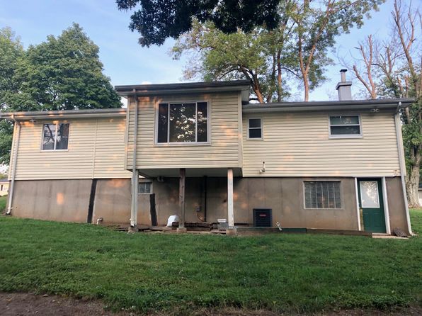 3324 Dale Dr, Imperial, MO 63052