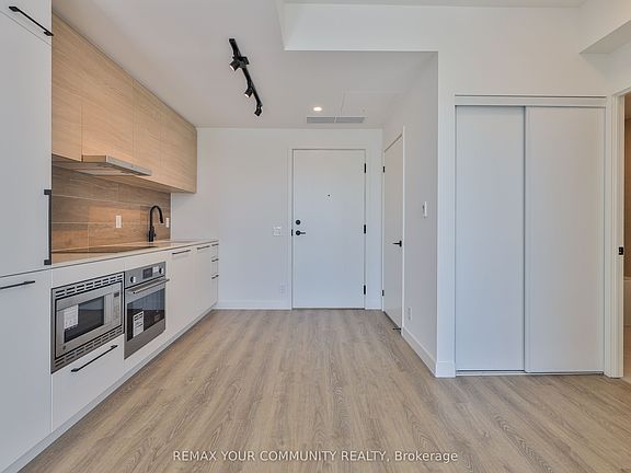 4th image of 1050 Eastern Ave #514