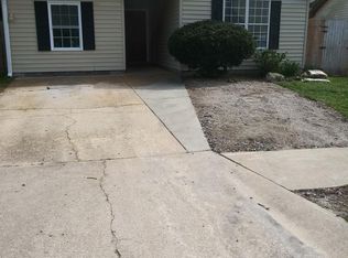 1548 Hummingbird Ln, Virginia Beach, VA 23454