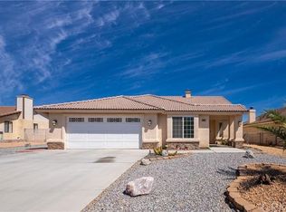 13938 Rivers Edge Rd, Helendale, CA 92342