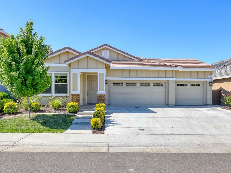 1st image of 3849 Fenway Cir