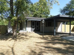 14 Deerpath Dr, Saint Peters, MO 63376