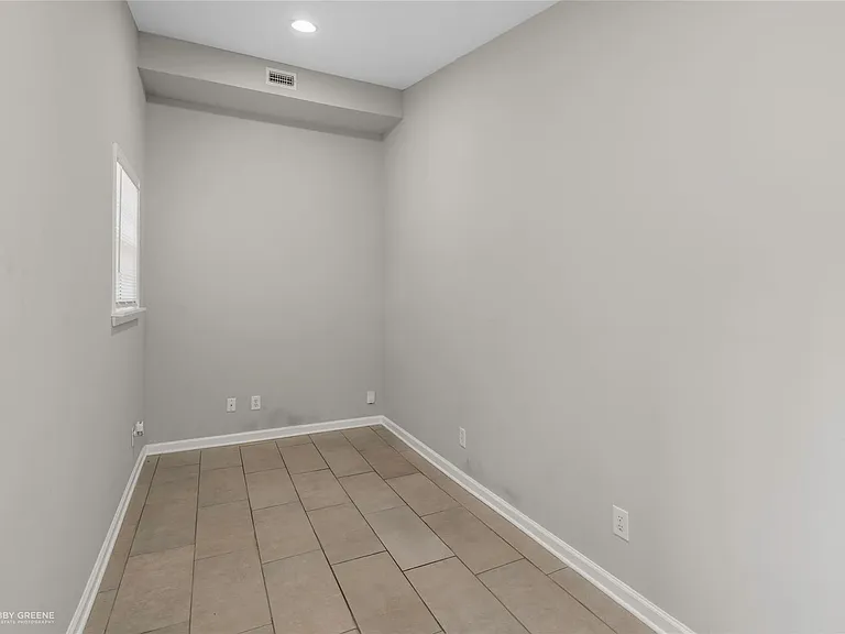 9346 Shartel Dr — Photo 27