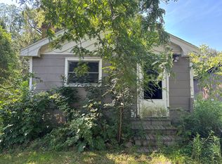 2313 Evergreen Ave, Fox River Grove, IL 60021