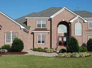 2904 Ryan Ct, Virginia Beach, VA 23456