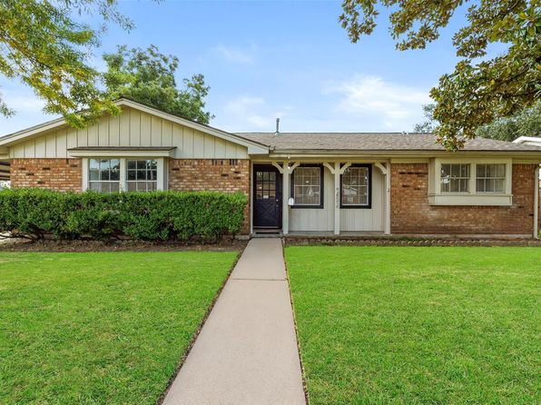 3214 Flamborough Dr