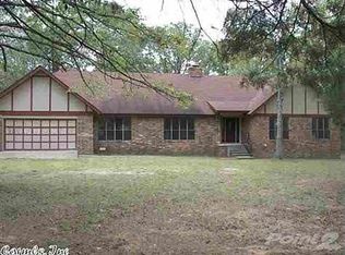 2105 W Maddox Rd, Jacksonville, AR 72076