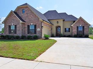 5312 Barberry Ln, Bossier City, LA 71112