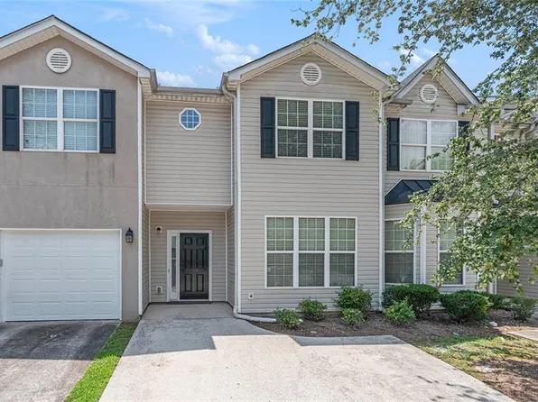 2284 Nicole Dr, Hampton, GA 30228