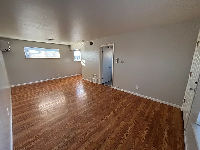 5525 E Yale Ave #3 — Photo 1
