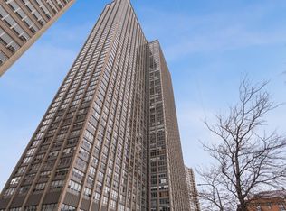 655 W Irving Park Rd APT 3704, Chicago, IL 60613