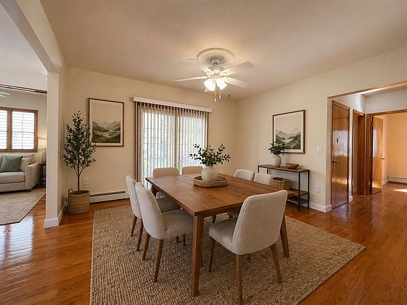 5th image of 168 Laurel Ave #1