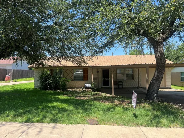 2631 Brenda Dr, Mesquite, TX 75149