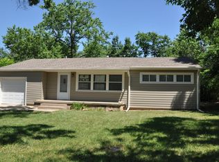 1842 Todd Rd, Manhattan, KS 66502