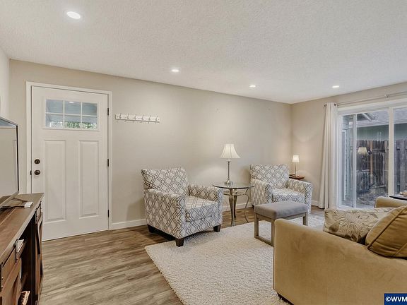 5th image of 13275 Daiquiri Lake Dr NE