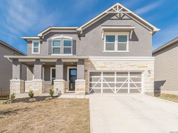 318 Deer Crest Dr, New Braunfels, TX 78130
