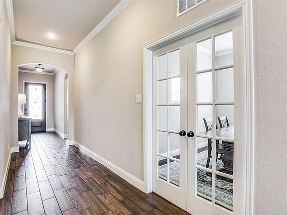 5th image of 3056 Bella Lago Dr