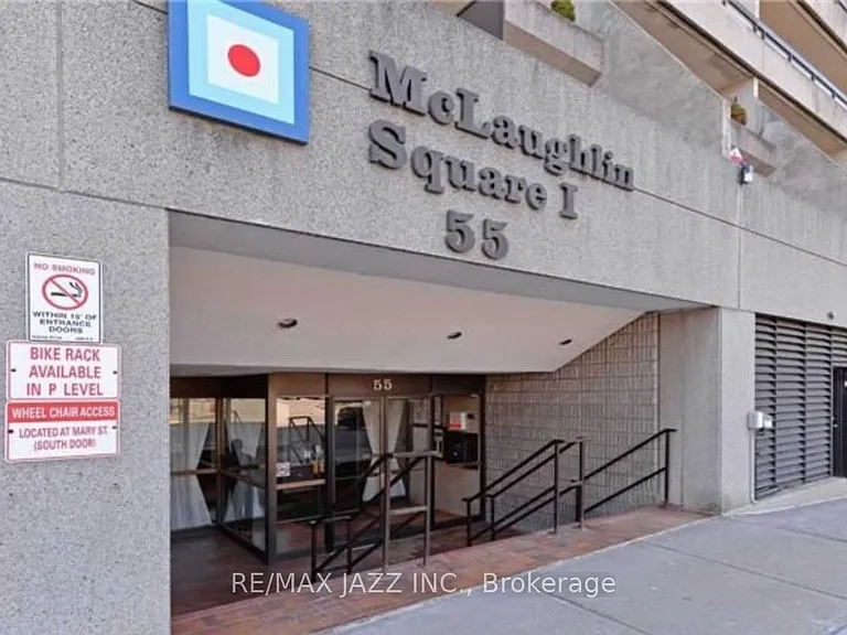 55 William St E #716 — Photo 2