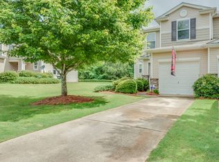 563 Rendezvous Rd, Acworth, GA 30102