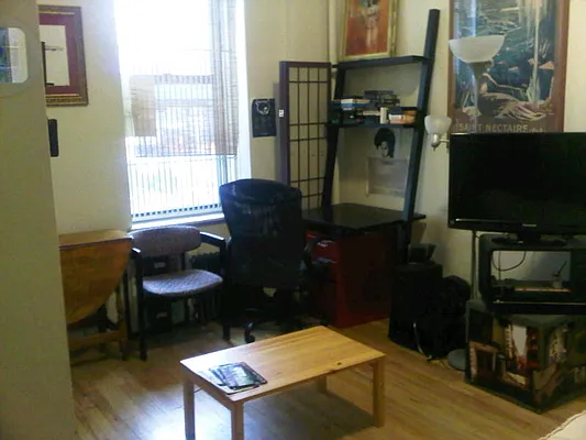 Rented by Buchbinder & Warren | media 33