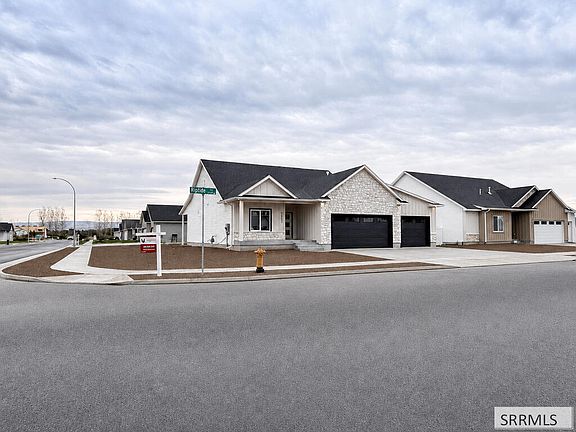 4th image of 5439 Rip Tide Rd
