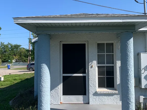 205 8th St NE, Ruskin, FL 33570