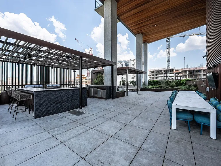 70 Rainey St #1703 — Photo 26