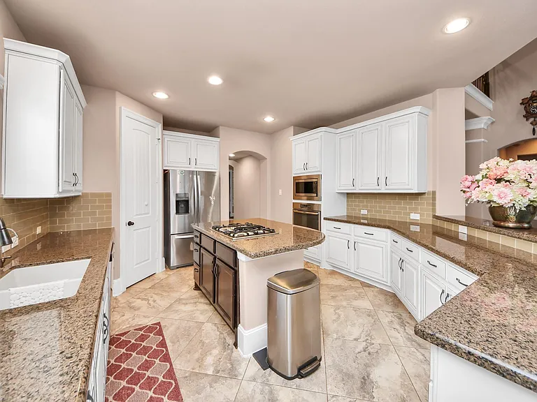 2895 Ragusa Ln — Photo 21