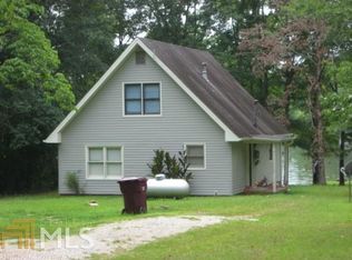 201 Rainbow Dr, Mansfield, GA 30055