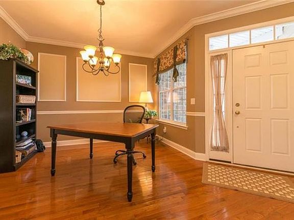 4th image of 2872 Green Ct