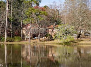 2543 S Lake Rd, Snellville, GA 30078