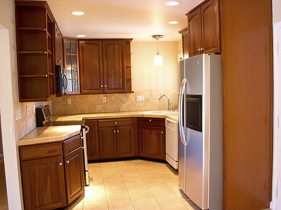 3rd image of 2780 Woodmoor Dr
