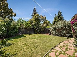 27 Clarendon Rd, Burlingame, CA 94010
