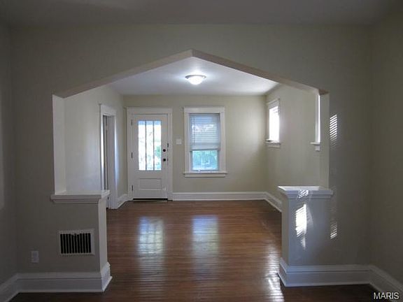 2nd image of 6074 Wanda Ave