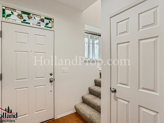 4th image of 554 NE 60th Ave