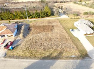 3610 Haymeadow Rd, Franksville, WI 53126
