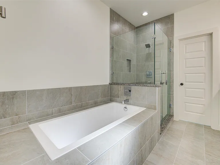 2928 El Fenice Ln — Photo 30