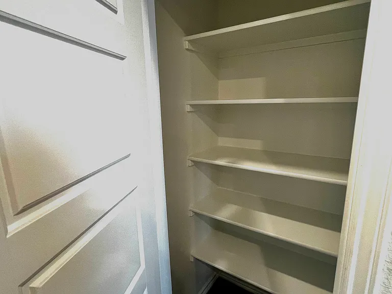 7510 Fishbowl Ln — Photo 3