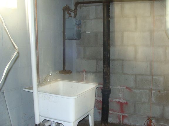 3rd image of 307 N Catherine St