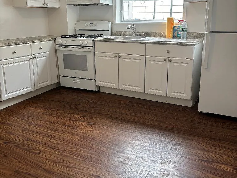 378 Broad St #A1 — Photo 1