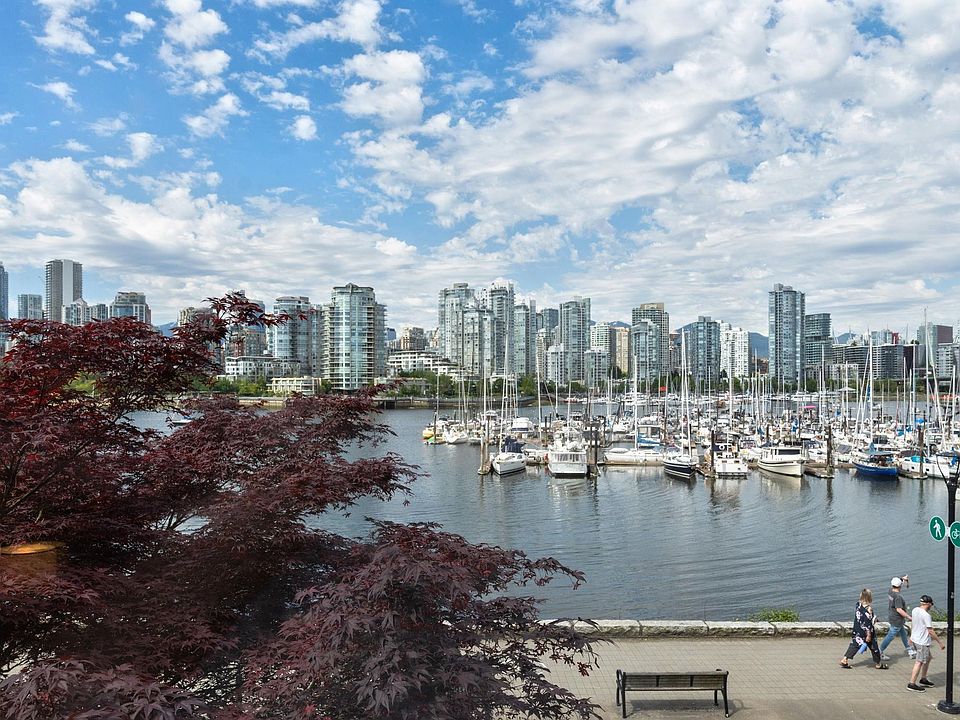 1st image of 784 Millbank
