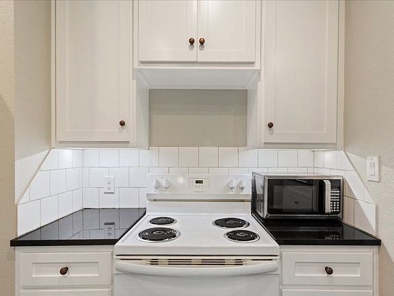 5th image of 3525 N 24th St