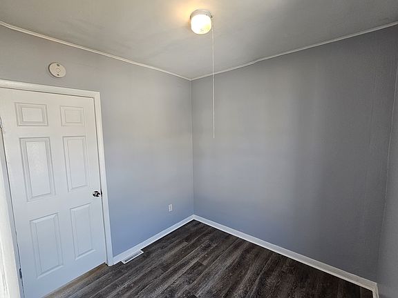 5th image of 115 Townsend Pl Floor 2