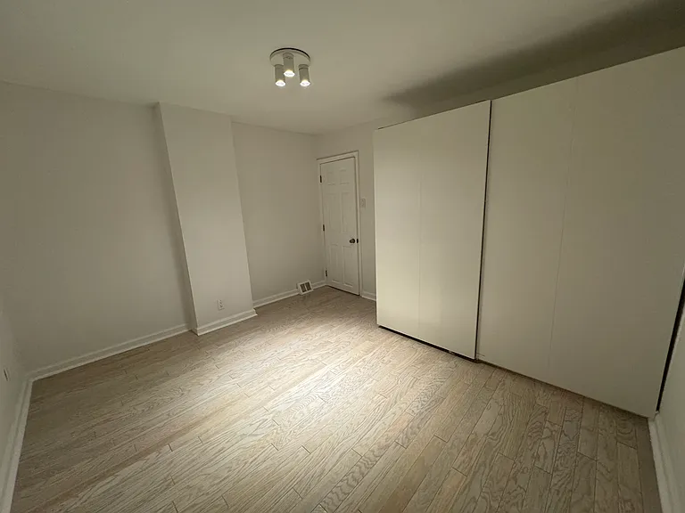 1639 S Hancock St — Photo 11