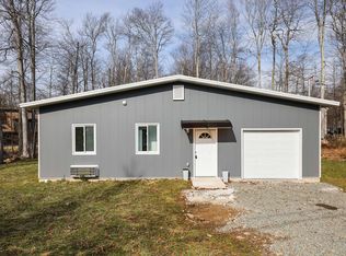 3344 Woodland Dr, Tobyhanna, PA
