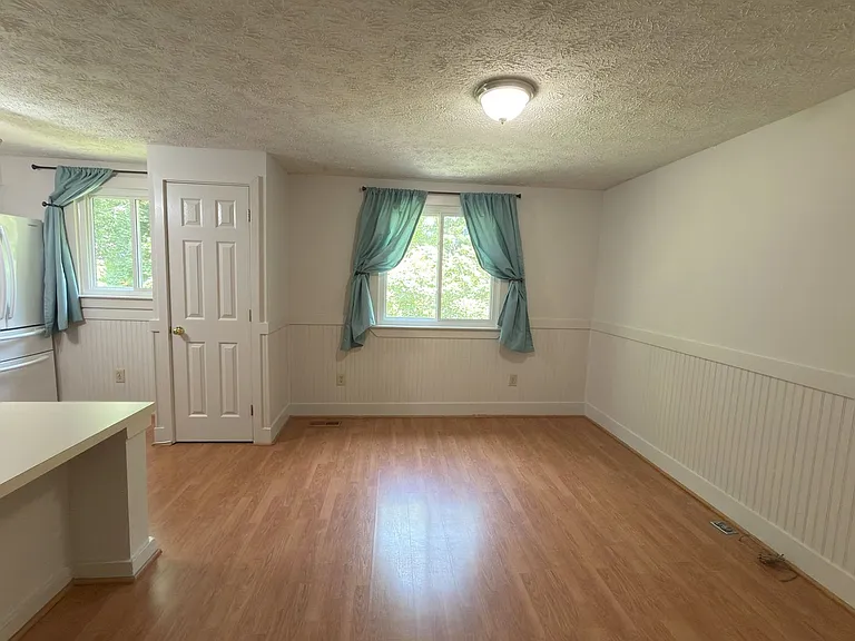 5519 Inverness Woods Ct — Photo 8