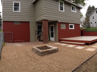225 Jefferson St SE, Hartville, OH 44632