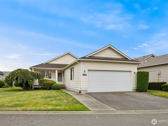 3rd image of 1138 Lopez Ln